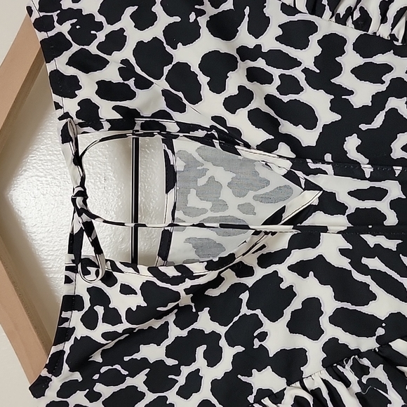 📌FINAL SALE  | Sandy Liang x Target | Animal Print Midi Dress - Picture 8 of 12